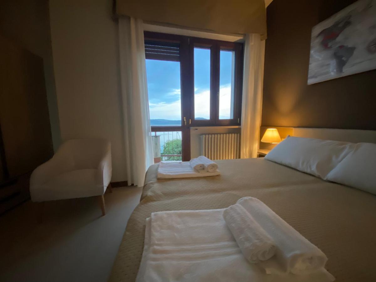 Hotel Lido Bollengo Bagian luar foto