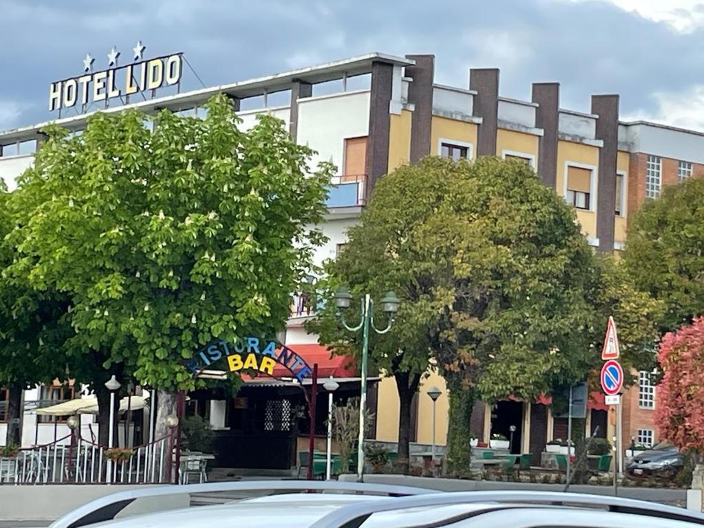 Hotel Lido Bollengo Bagian luar foto