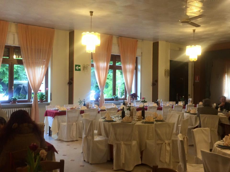 Hotel Lido Bollengo Bagian luar foto